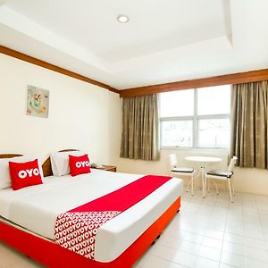 Oyo 320 Regent 2002 Guest House